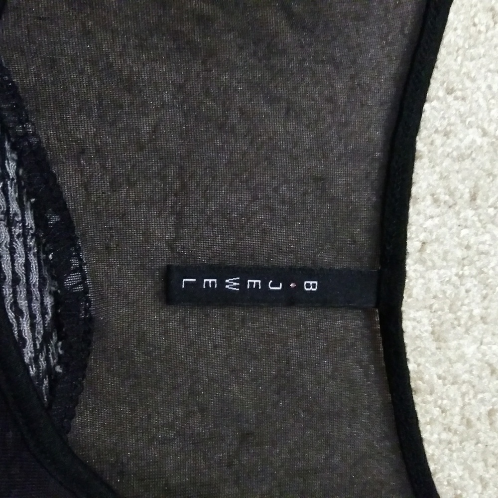 Fancy Top - Picture 3 of 3